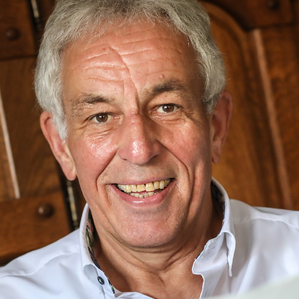  Edgar Merle